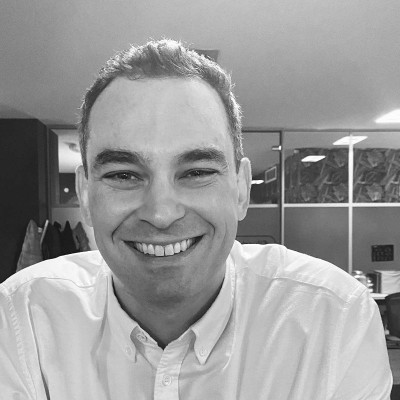 Headshot of Alex Rosen