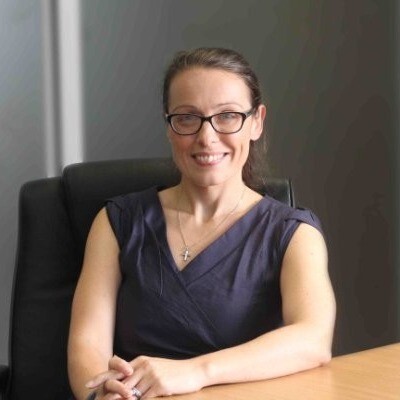 Headshot of Melanie Ross