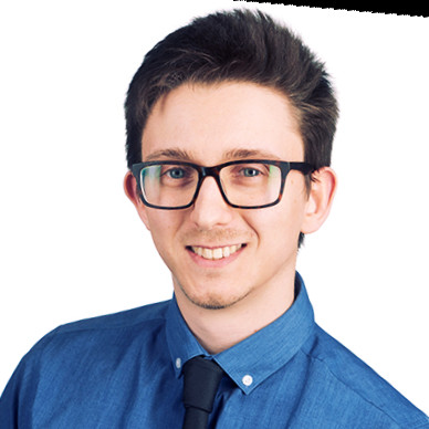 Headshot of Nathan Oliver