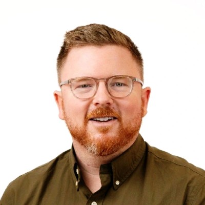 Headshot of Andrew Gilbert